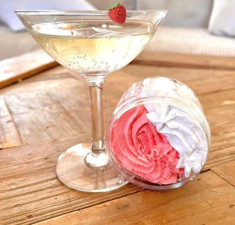 Chantilly de douche et bain Champagne Fraise 100g